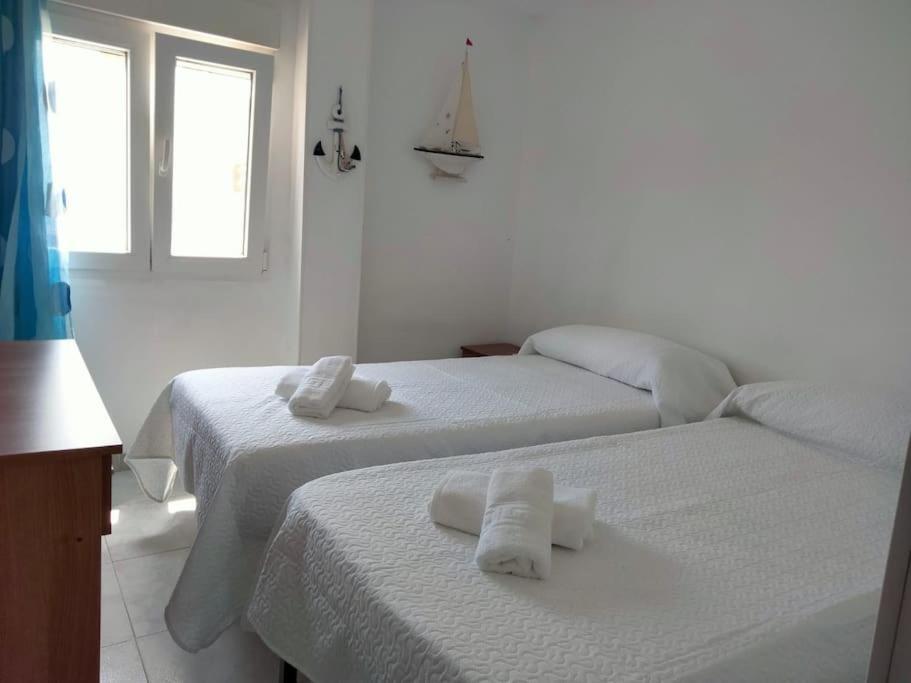 Apartamento Concepcion - Playa De La Cachucha Puerto Real Eksteriør billede
